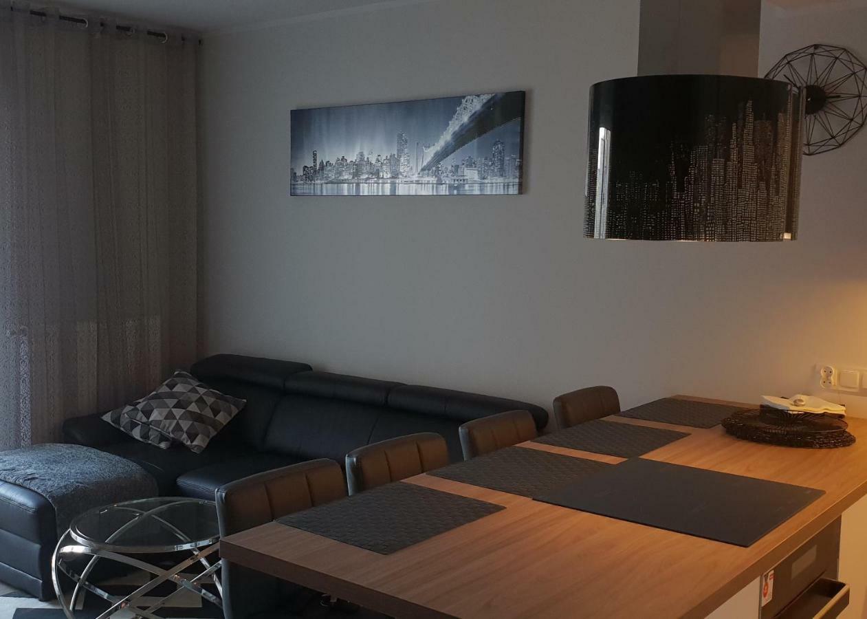 Apartament New York Rozana 19 Poznań Esterno foto