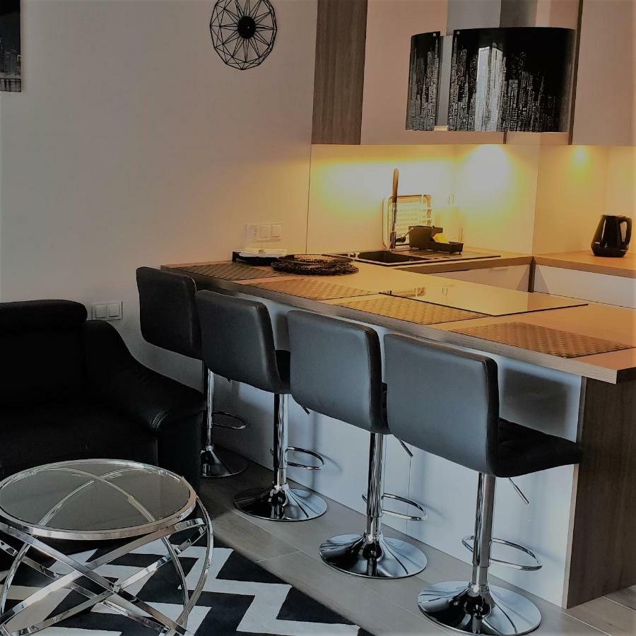 Apartament New York Rozana 19 Poznań Esterno foto