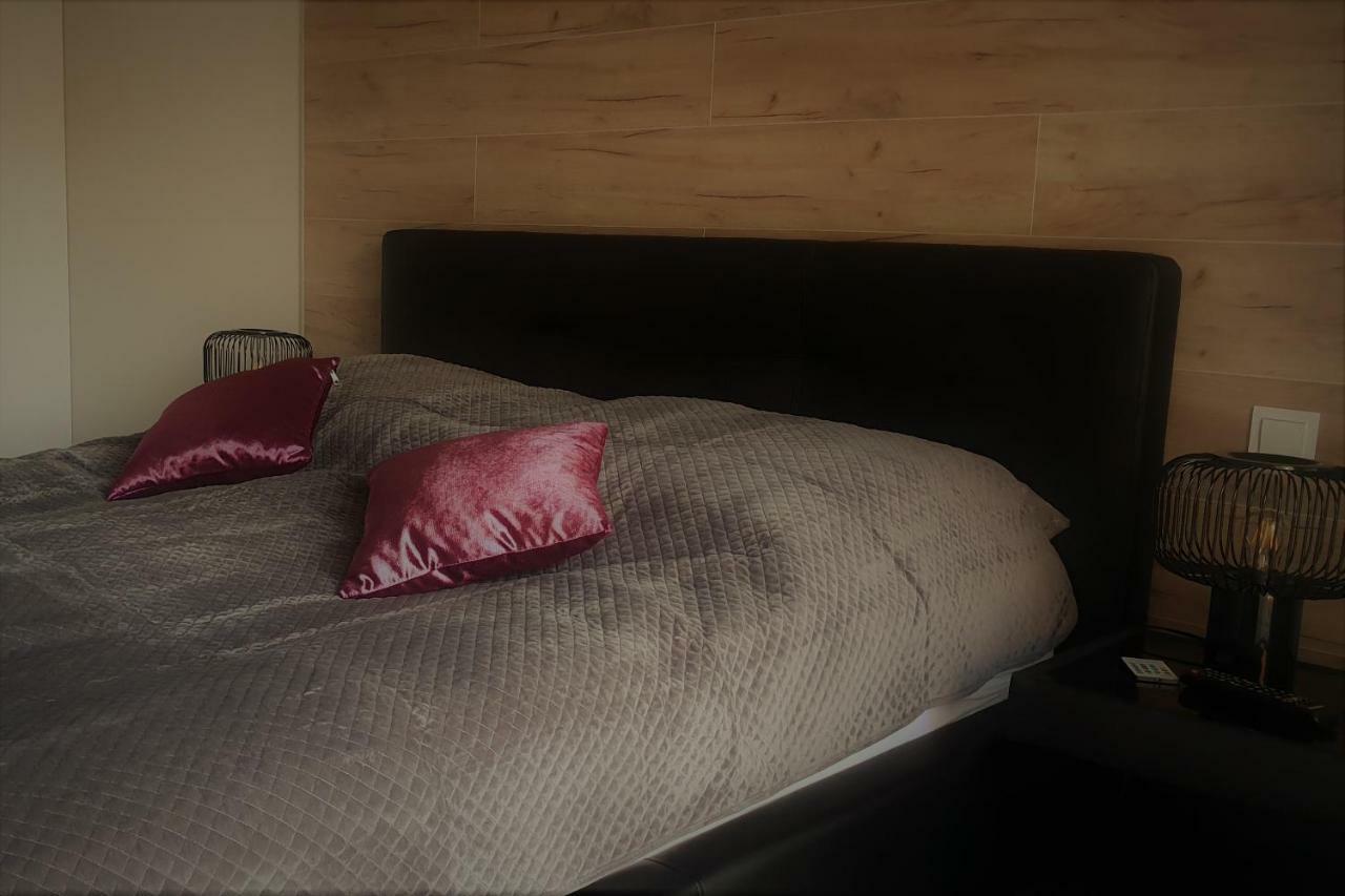 Apartament New York Rozana 19 Poznań Esterno foto